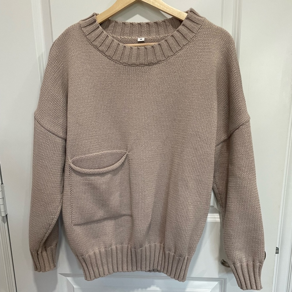 Sweater+Front Pocket+Knit+NWOT+M - Picture 1 of 5